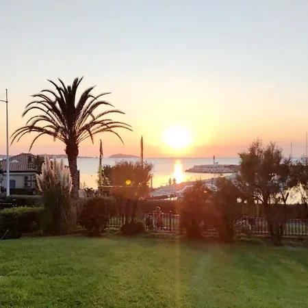Apartment T3 Avec Parking, Piscine Et Tennis Payants A 200m Des Plages - Wi-fi - Fr-1-316-335 Six-Fours-les-Plages