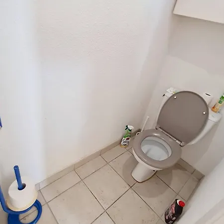 T3 Avec Parking, Piscine Et Tennis Payants A 200m Des Plages - Wi-fi - Fr-1-316-335 Six-Fours-les-Plages